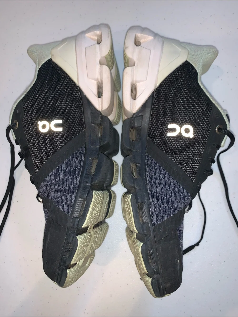 ON CLOUD Cloudflyer Running SHOES 8.5 Wide EUC